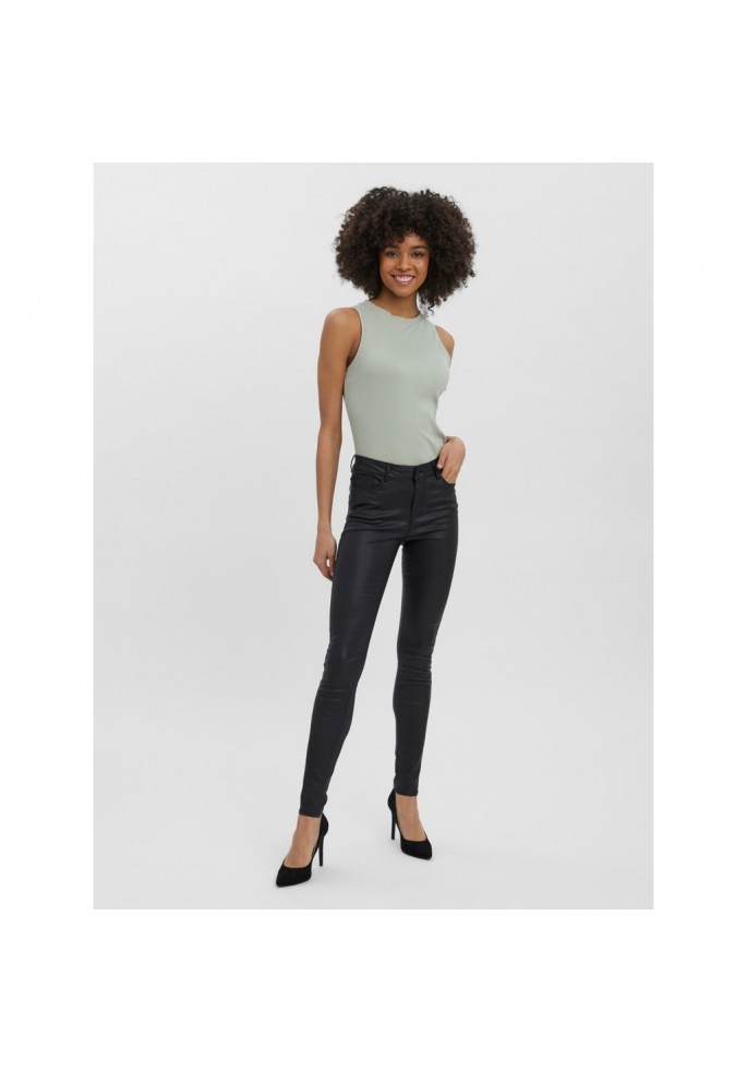 PANTALÓN ENCERADO | VERO MODA