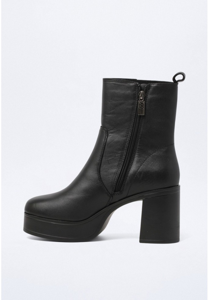 BOTIN DUNAE | MUSTANG