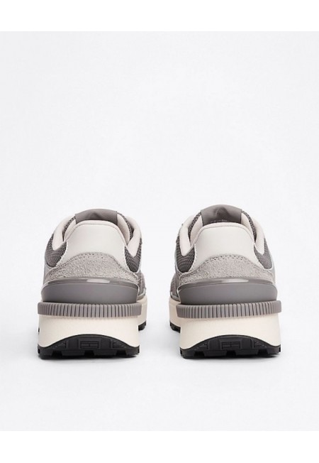 TECHNICAL ESS | TOMMY HILFIGER 2