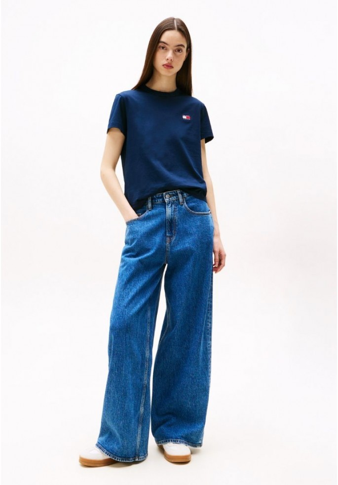 CAMISETA BADGE TEE | TOMMY HILFIGER