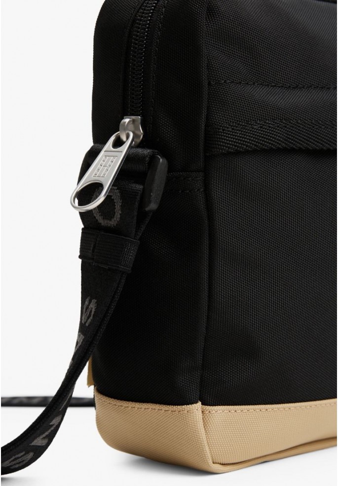 BOLSO SQUARED | TOMMY HILFIGER