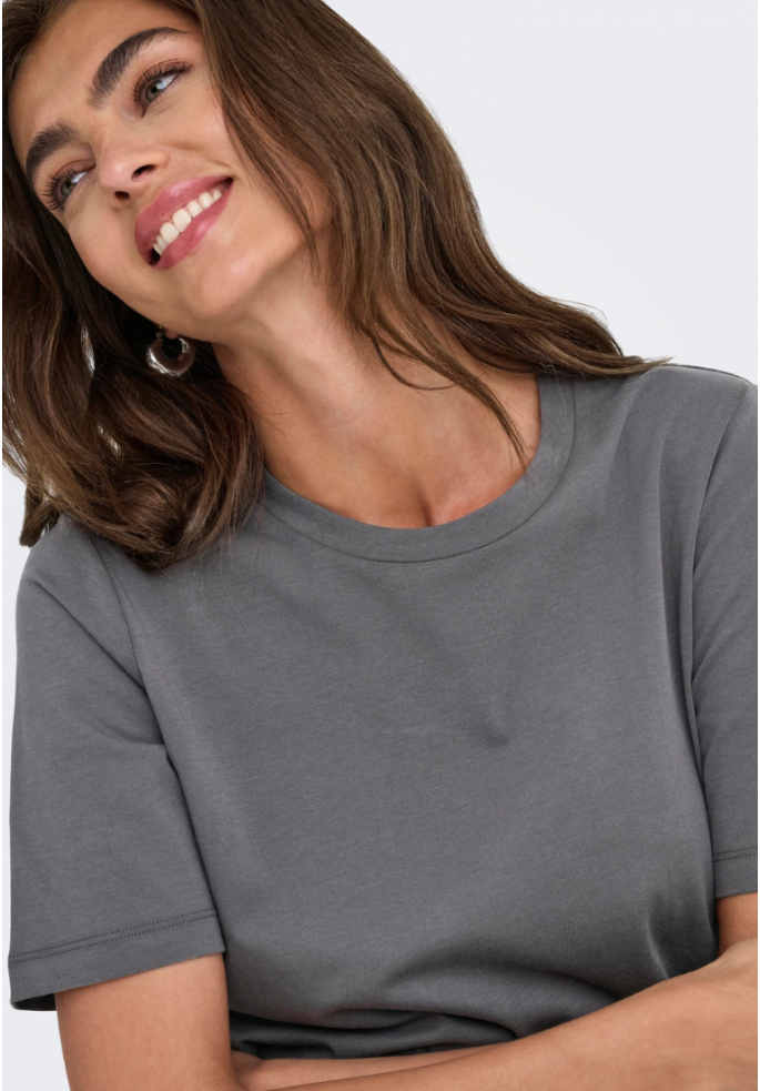 CAMISETA ONLY | ONLY