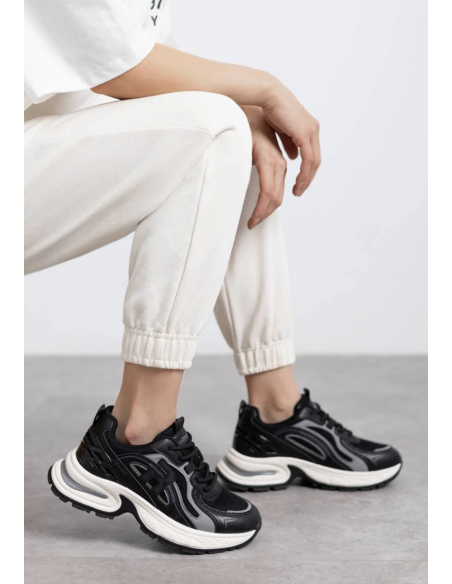 SNEAKER ARAM | REFRESH