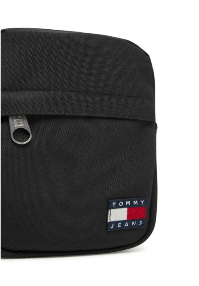 BANDOLERA DAILY REPORTER | TOMMY...